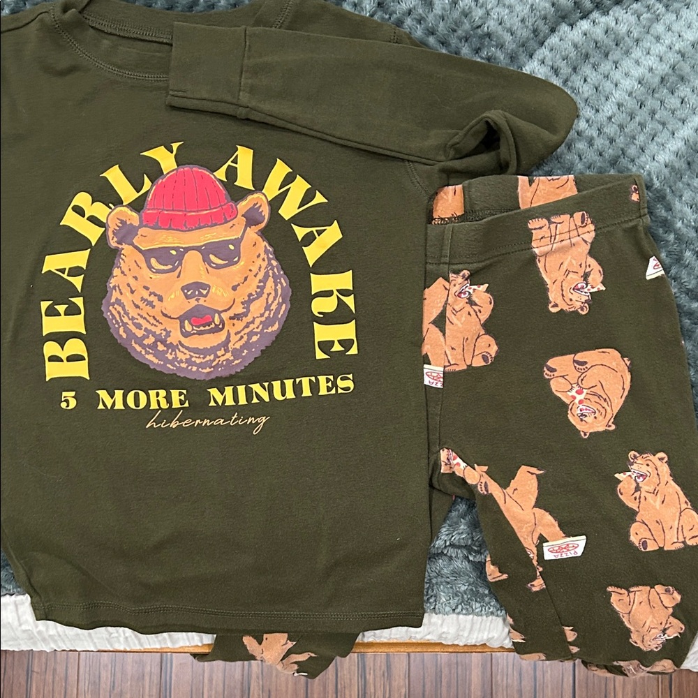 Old Navy Olive Green Bearly Awake Kids Pajama Set with Tan Bear Print